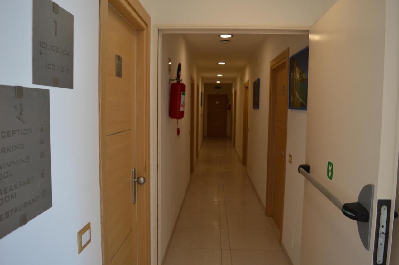 Hotel Incanto Пескичи Экстерьер фото